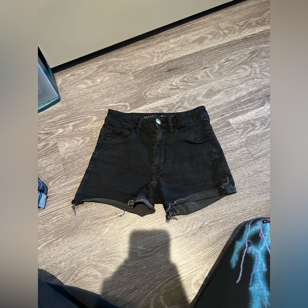 American eagle black shorts